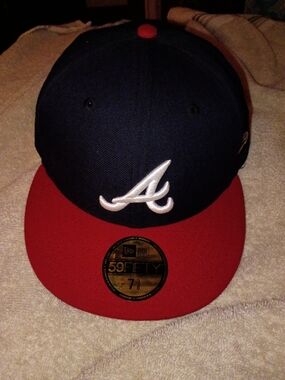 New Era Atlanta 'A' Fitted Cap - Navy Crown with Red Brim NWOT 7 3/8 Size OBO